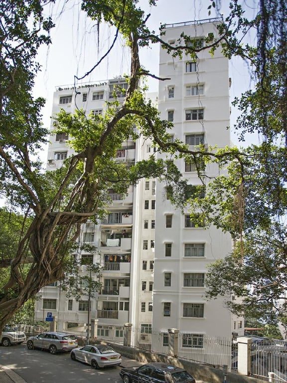 photo 2 — Cambridge Gardens, Mid Levels West