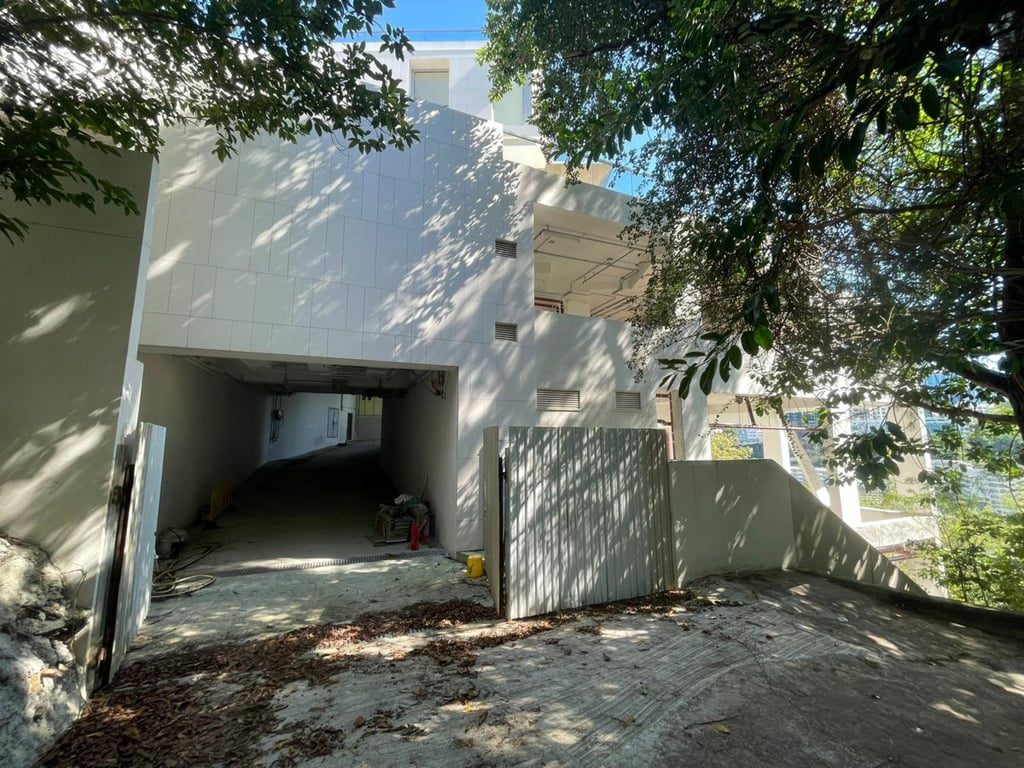 photo 14 — 51 Mount Davis Road, Pok Fu Lam