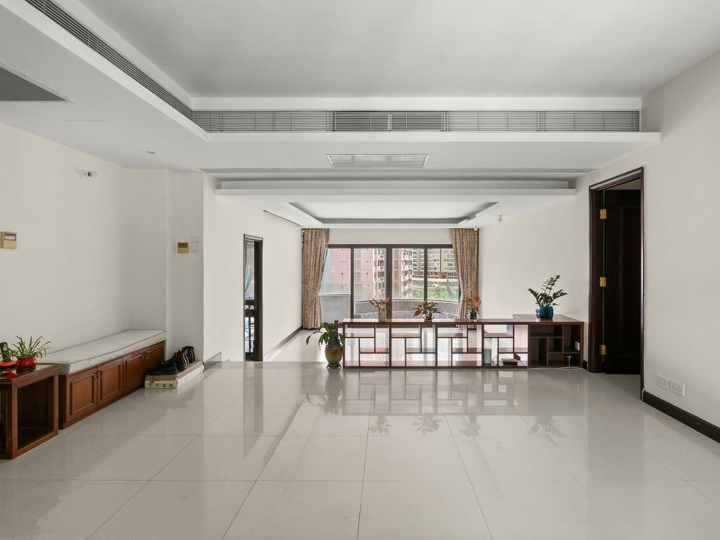 photo 5 — Garden Terrace, Mid Levels Central