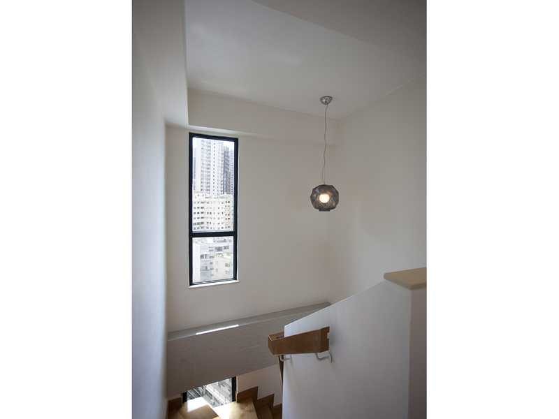 photo 9 — Wilton Place, Mid Levels West
