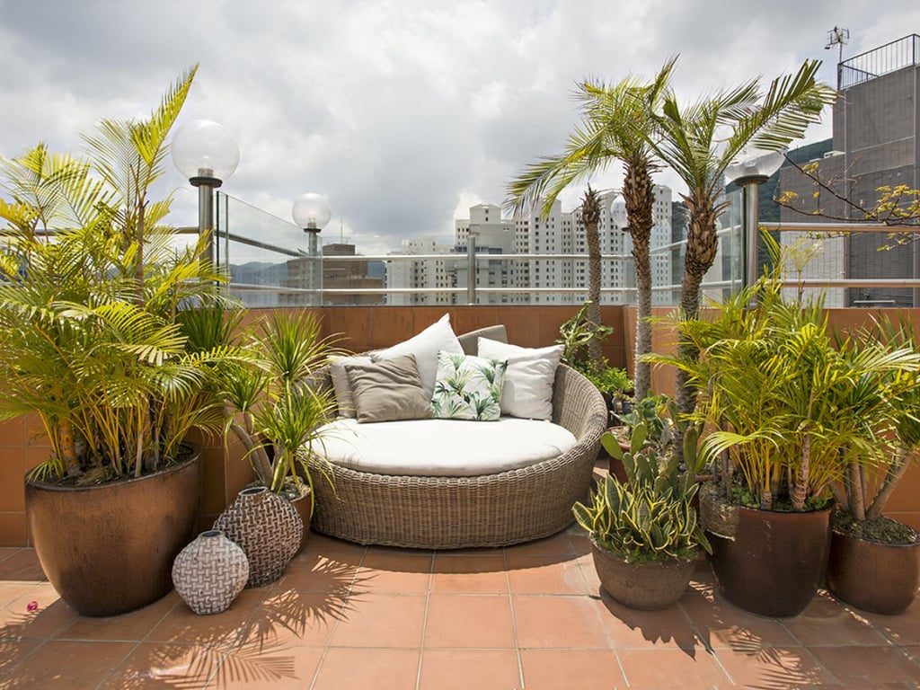 photo 11 — Camelot Heights, Mid Levels East