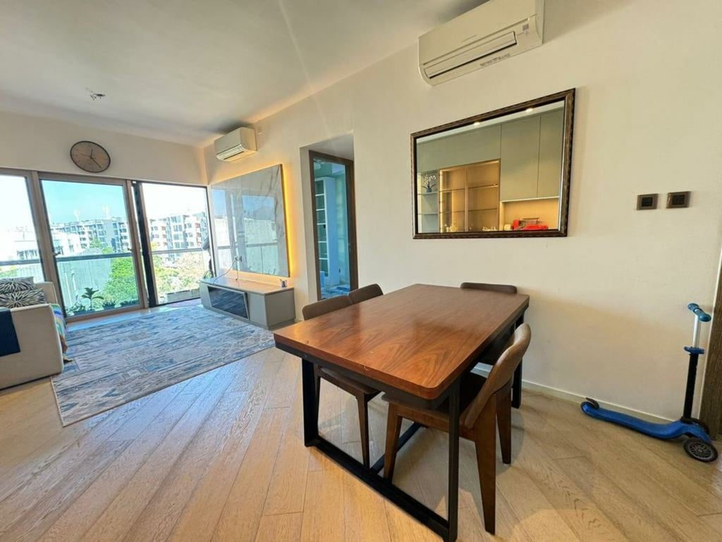 photo 2 — Mount Pavilia, Clear Water Bay