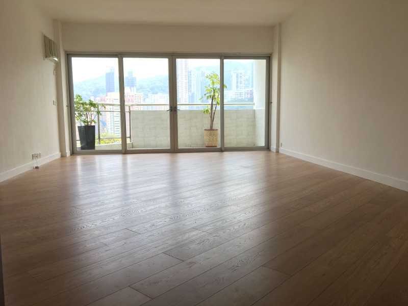 photo 2 — Royal Villa, Happy Valley