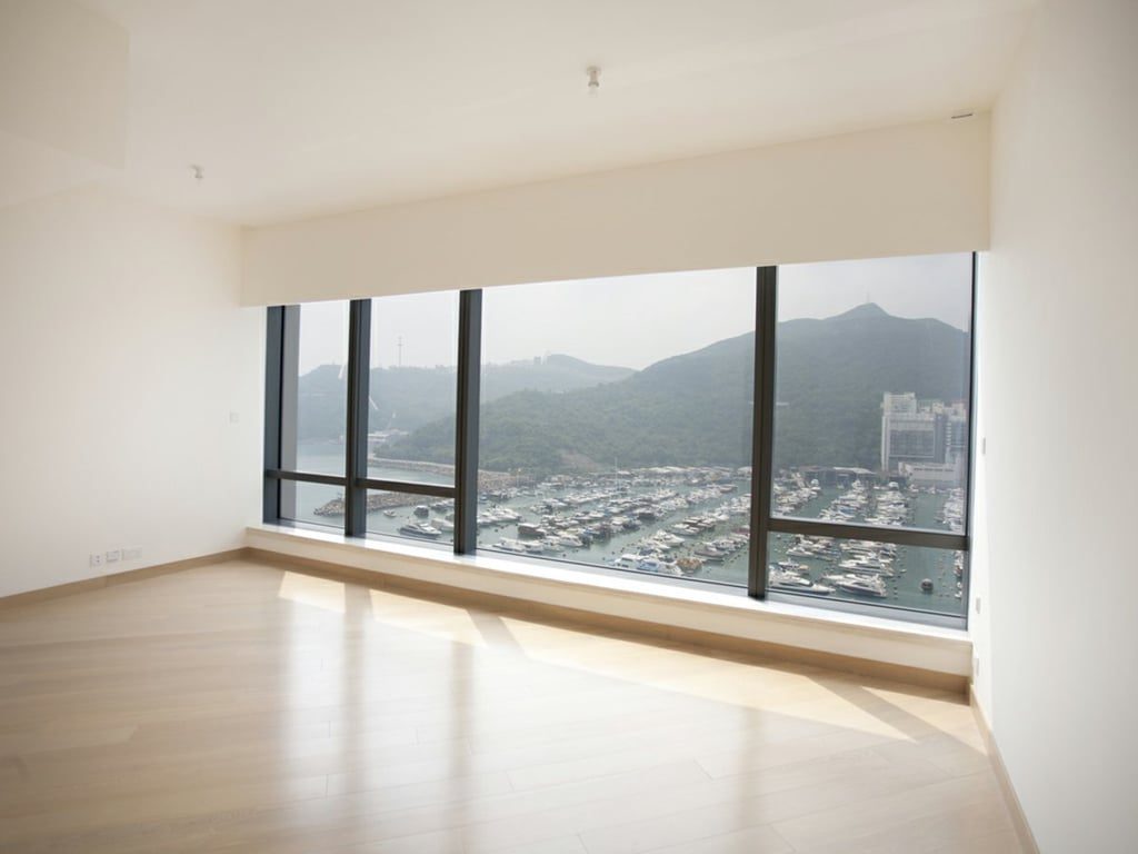 photo 2 — Larvotto, Ap Lei Chau