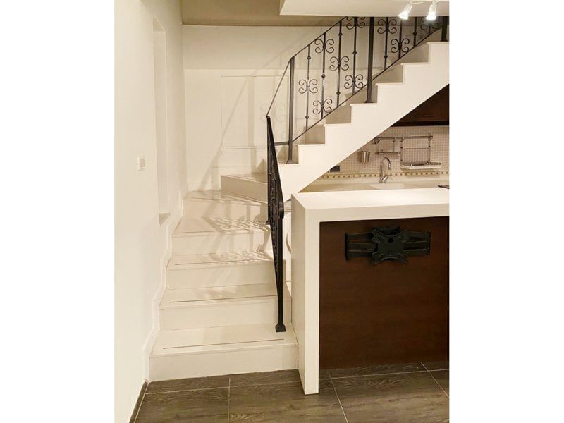 photo 4 — Ryan Mansion, Mid Levels Central