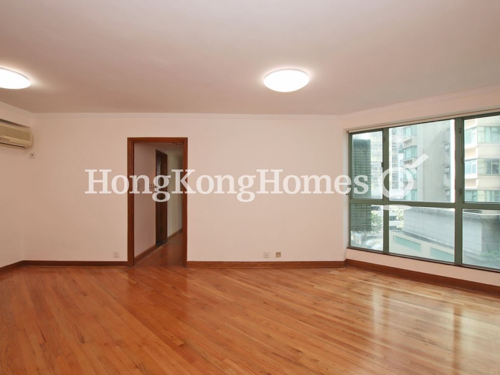 Living and Dining Room — Goldwin Heights, Mid-levels West
