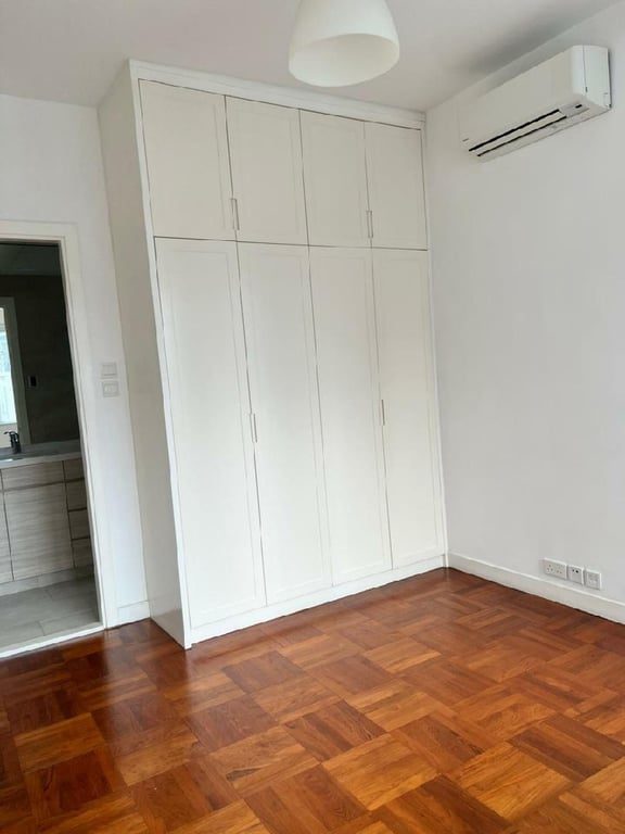 photo 11 — 5G Bowen Road, Mid Levels Central