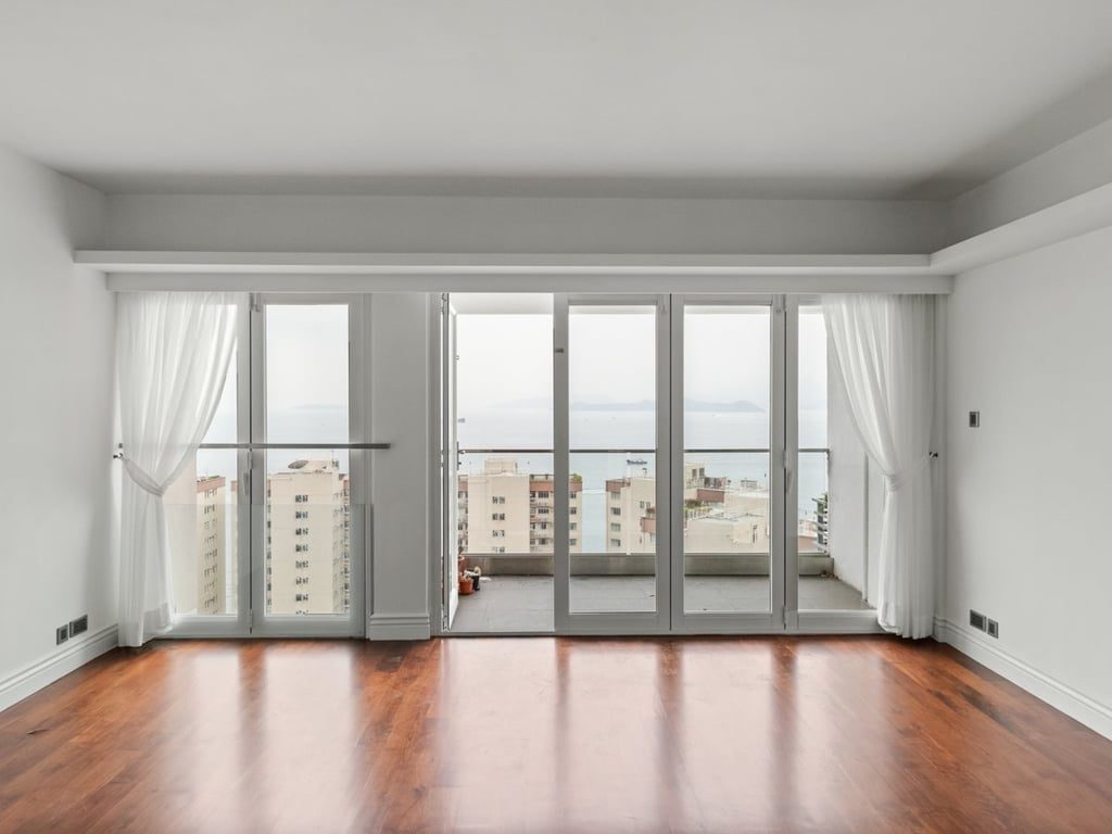 photo 3 — 63-65 Bisney Road, Pok Fu Lam