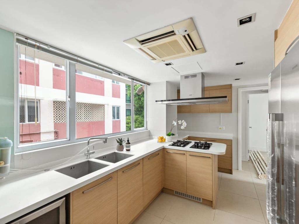 photo 4 — 63-65 Bisney Road, Pok Fu Lam