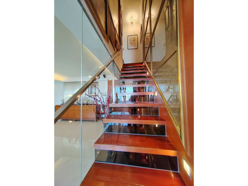 photo 5 — Butler Towers, Jardine S Lookout