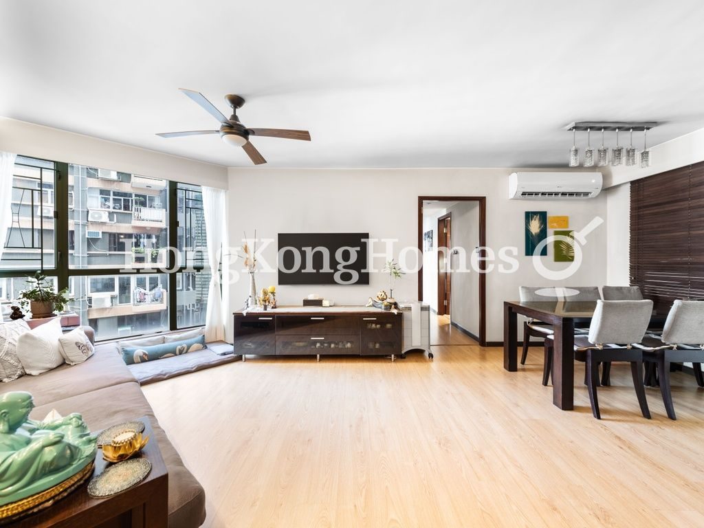 Living and Dining Room — Goldwin Heights, Mid-levels West