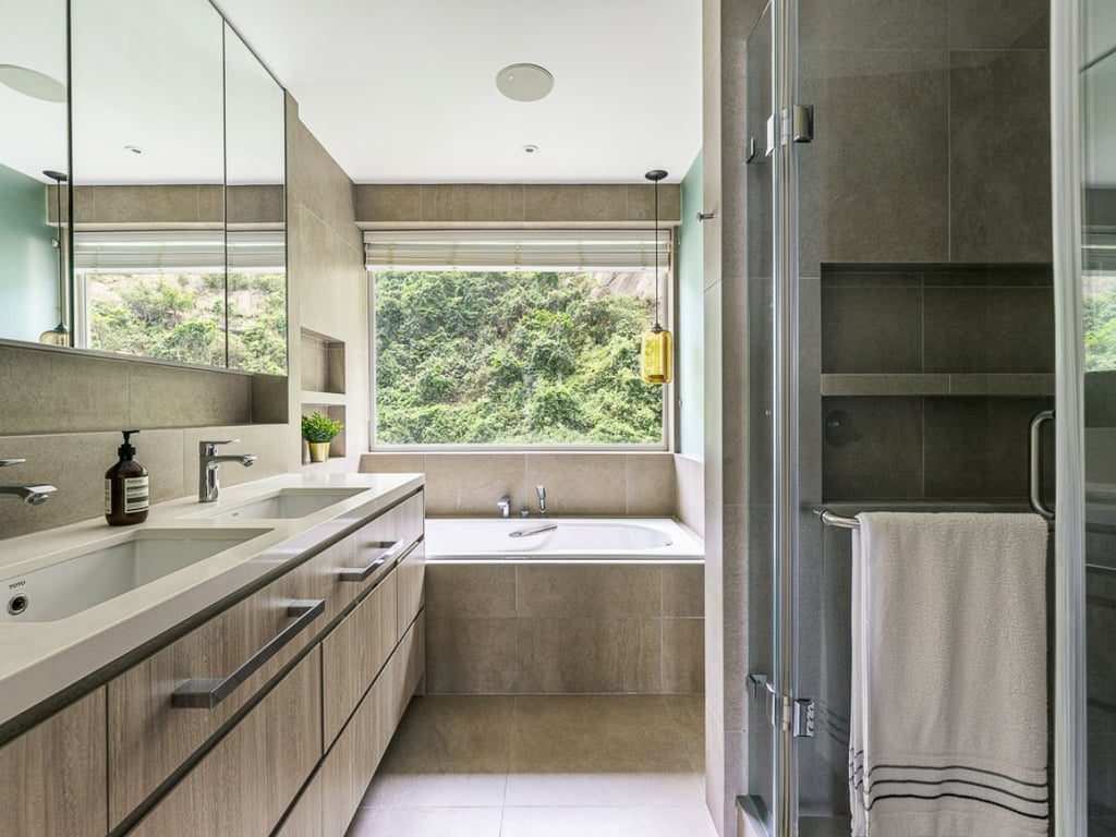 photo 9 — Pearl Gardens, Mid Levels Central