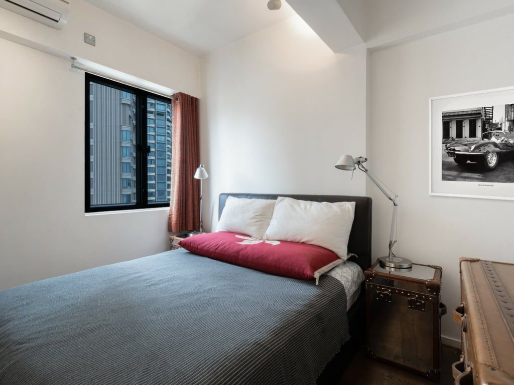 photo 6 — Kam Kin Mansion, Mid Levels Central