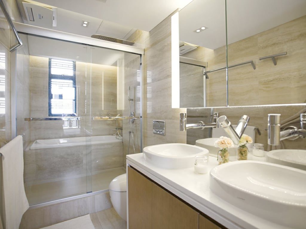 photo 10 — Caroline Garden, Causeway Bay