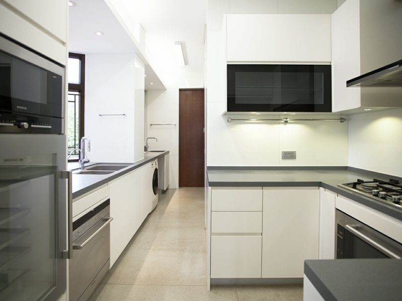 photo 4 — Elm Tree Towers, Jardine S Lookout
