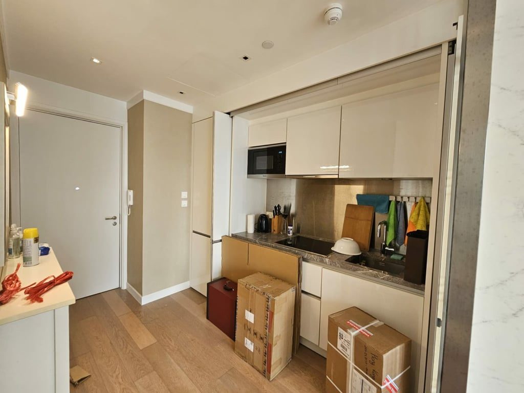photo 5 — The Morgan, Mid Levels Central