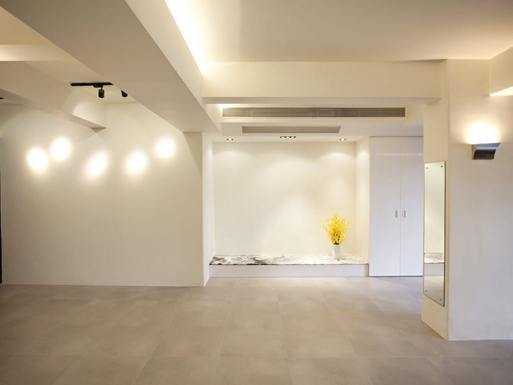 photo 6 — Mountain View Court, Mid Levels Central