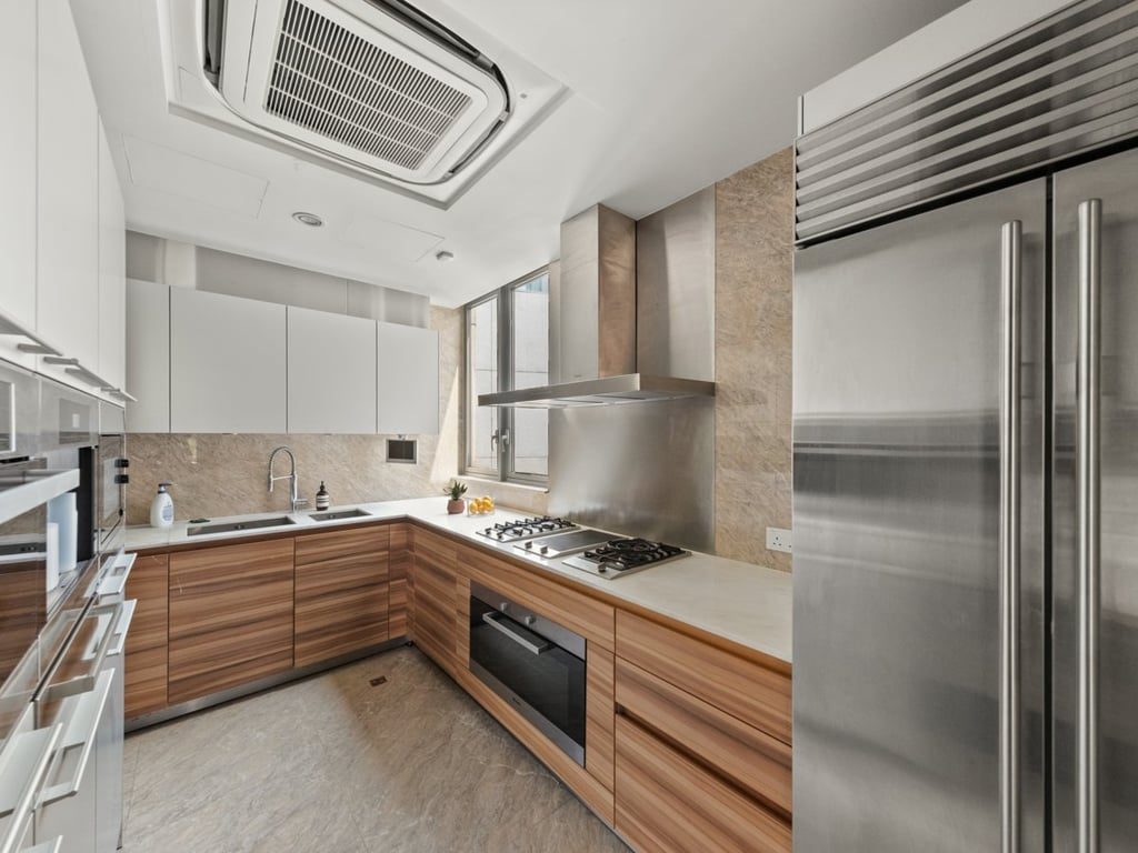 photo 5 — 55 Conduit Road, Mid Levels Central