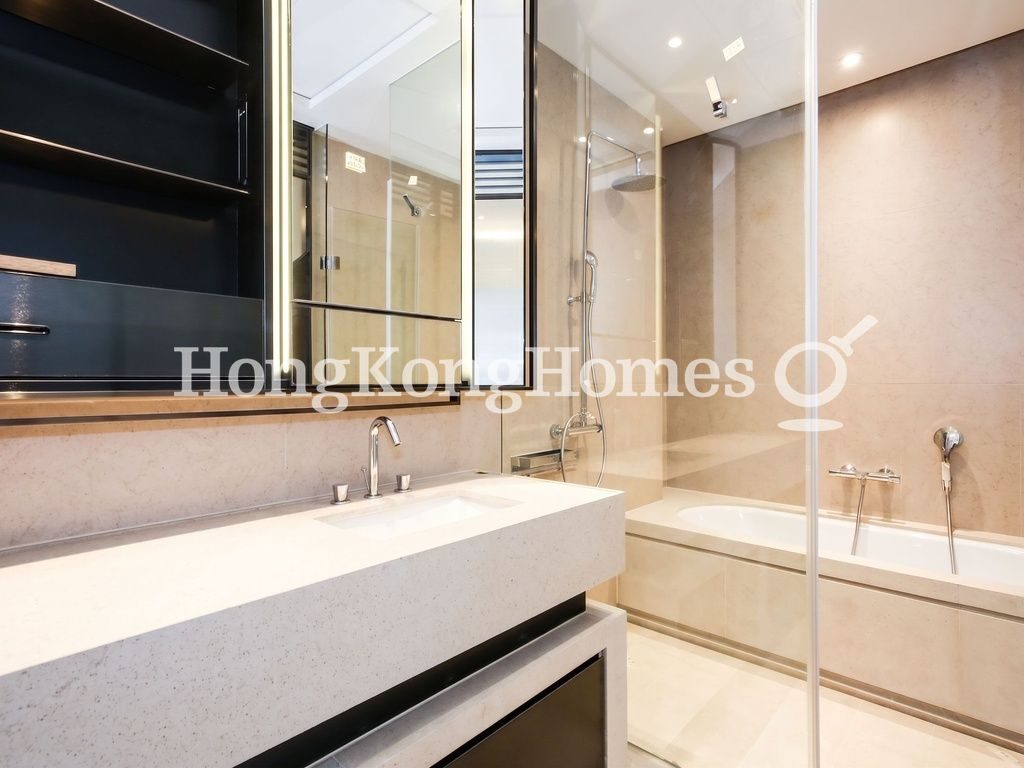 Master Bathroom — 傲瀧 - 第6座，清水灣