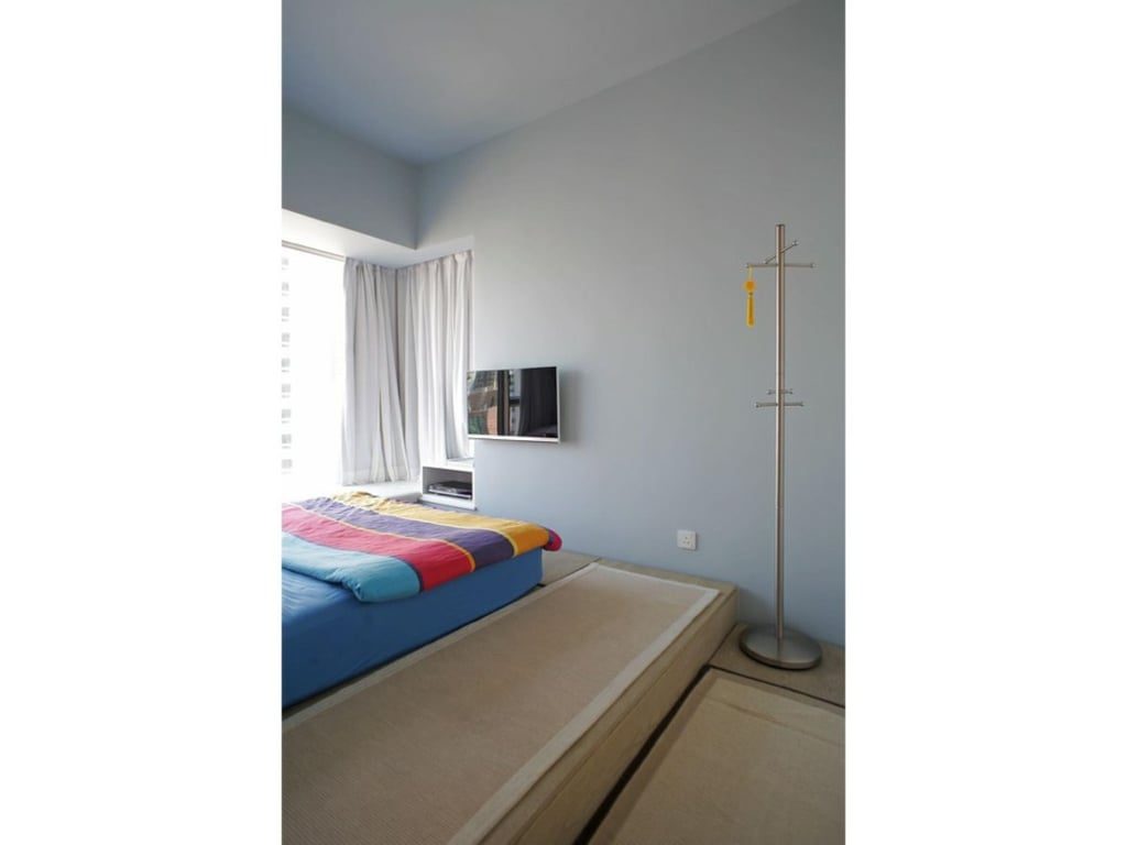 photo 12 — Island Crest, Sai Ying Pun