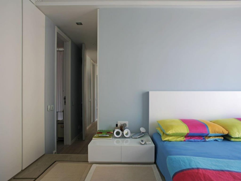 photo 6 — Island Crest, Sai Ying Pun