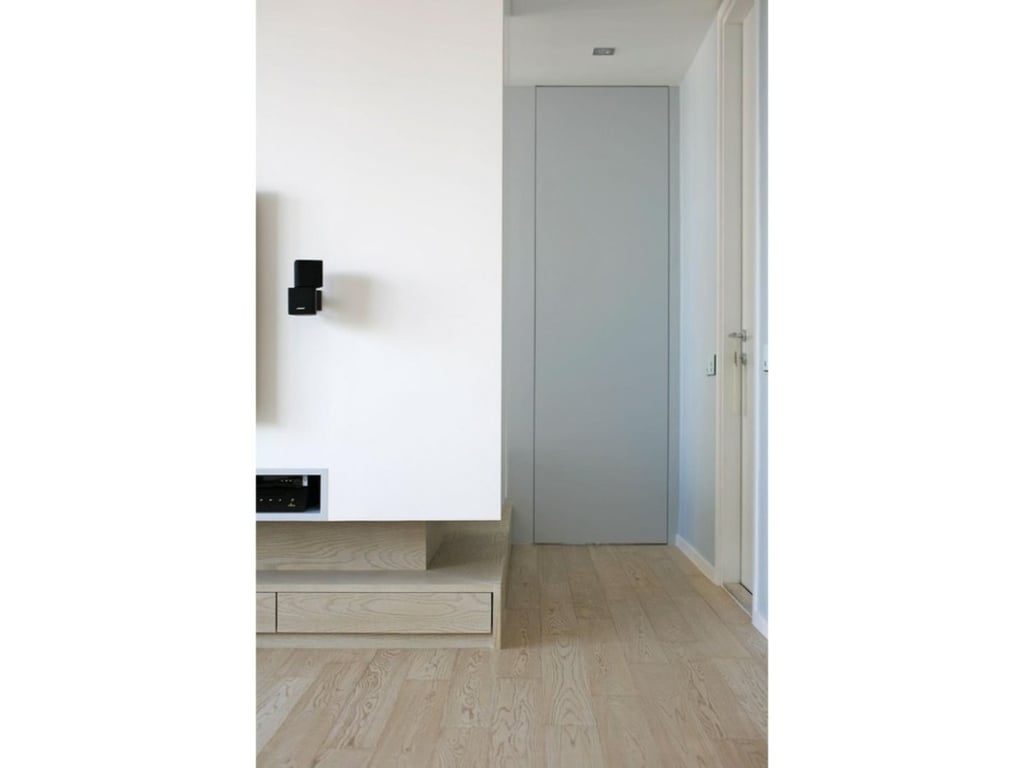 photo 10 — Island Crest, Sai Ying Pun