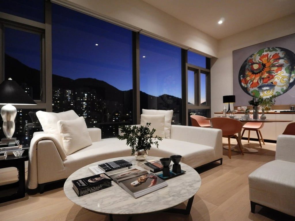 photo 3 — Island Crest, Sai Ying Pun