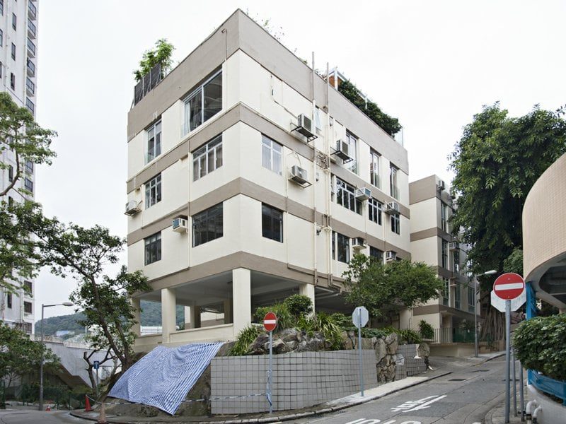 photo 1 — 18-22 Crown Terrace, Pok Fu Lam