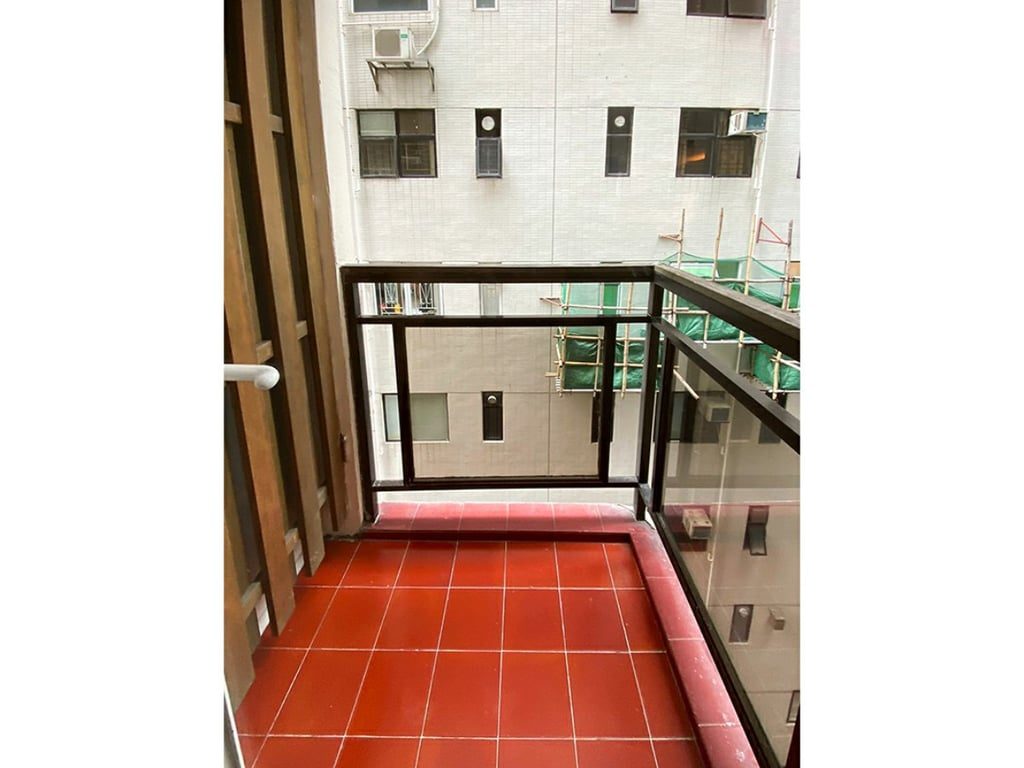 photo 8 — Chong Yuen, Mid Levels West