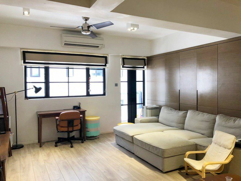 photo 4 — Chong Yuen, Mid Levels West