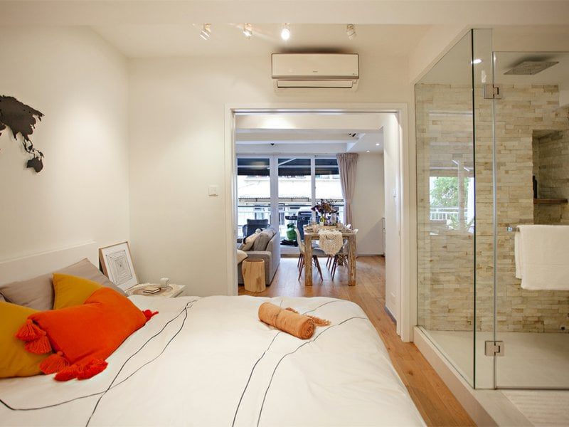 photo 11 — New Central Mansion, Soho