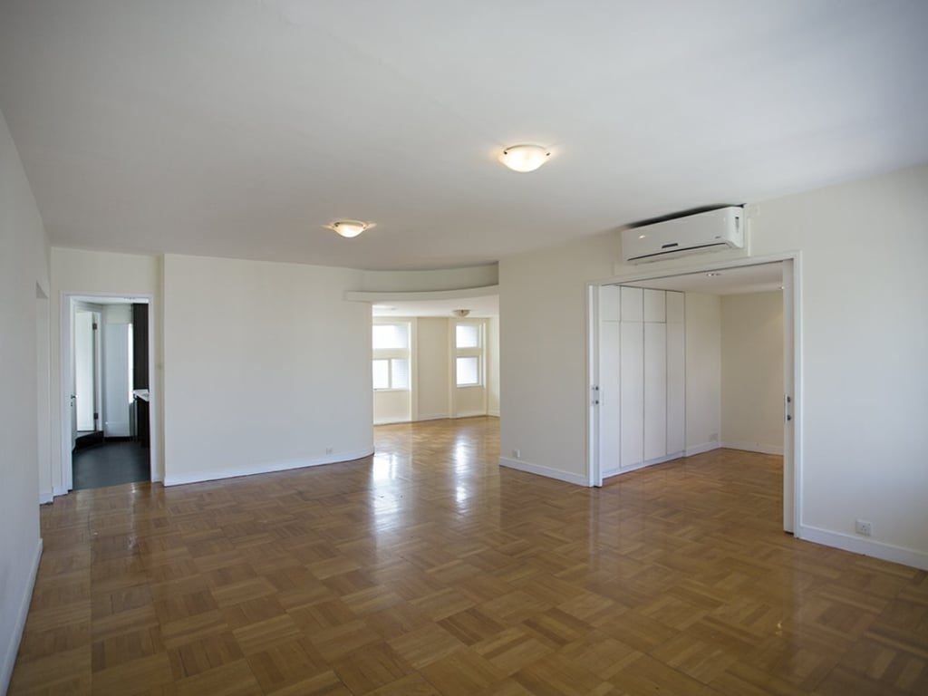 photo 2 — Birchwood Place, Mid Levels Central