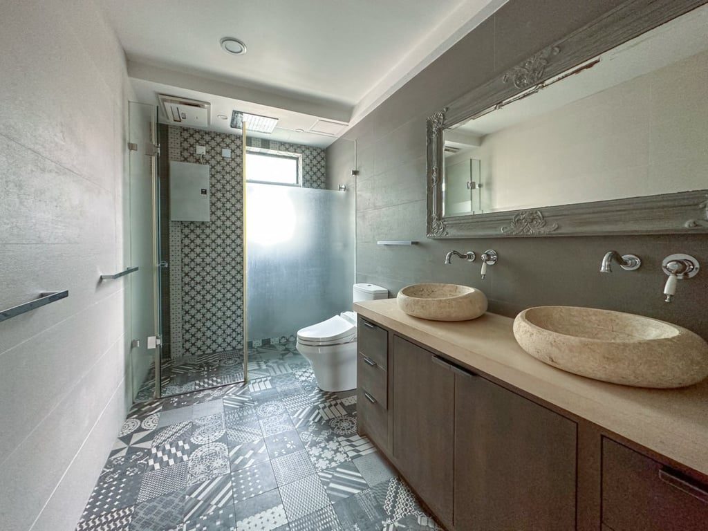 photo 14 — Villa Veneto, Mid Levels Central