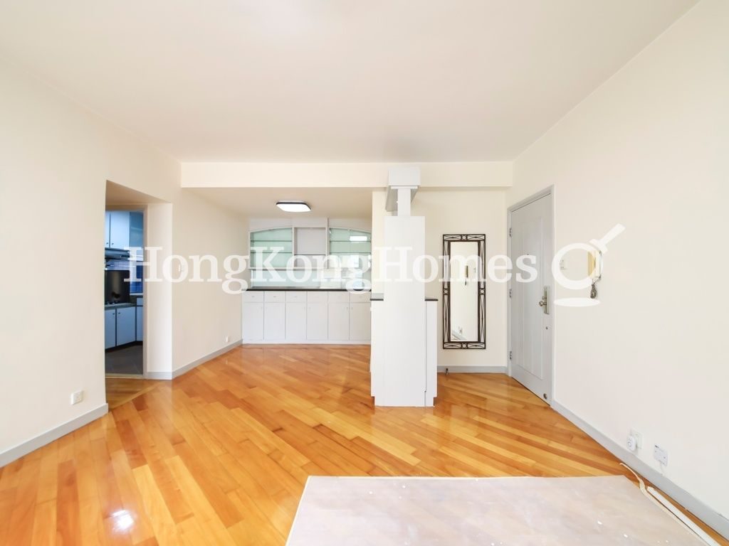 Living and Dining Room — Hawthorn Garden, Happy Valley