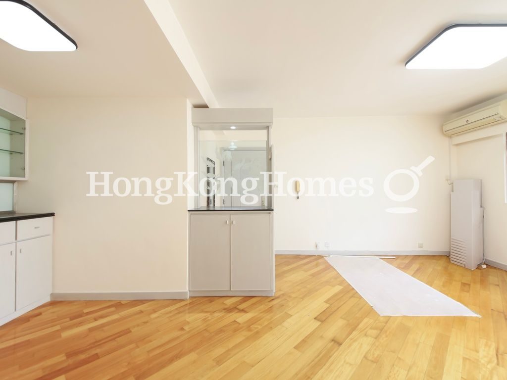 Living and Dining Room — Hawthorn Garden, Happy Valley