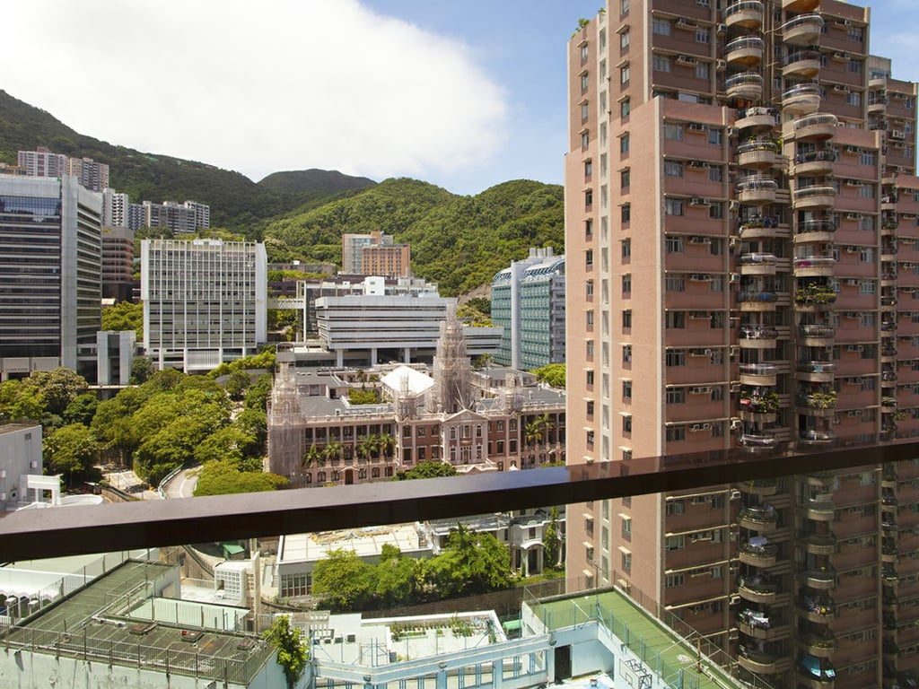 2座 (EMERALD HOUSE)