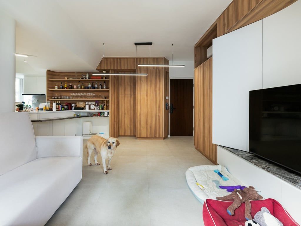 photo 3 — Jing Tai Garden Mansion, Mid Levels Central