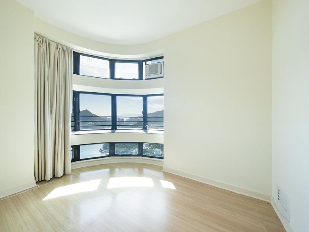 photo 4 — 37 Repulse Bay Road Twr 1, Repulse Bay