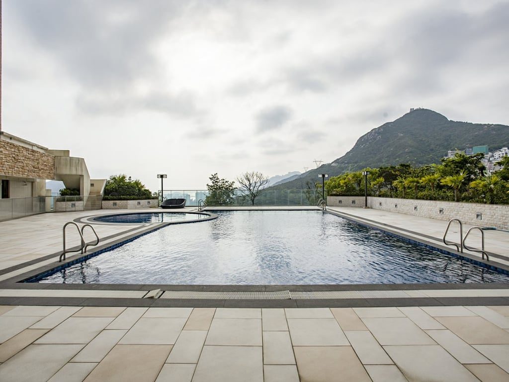 photo 3 — Celestial Garden, Repulse Bay