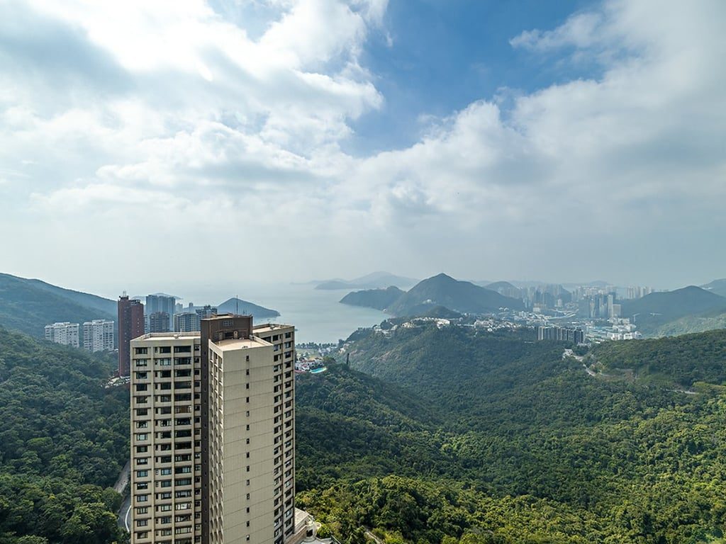photo 2 — 3 Repulse Bay Road, Repulse Bay