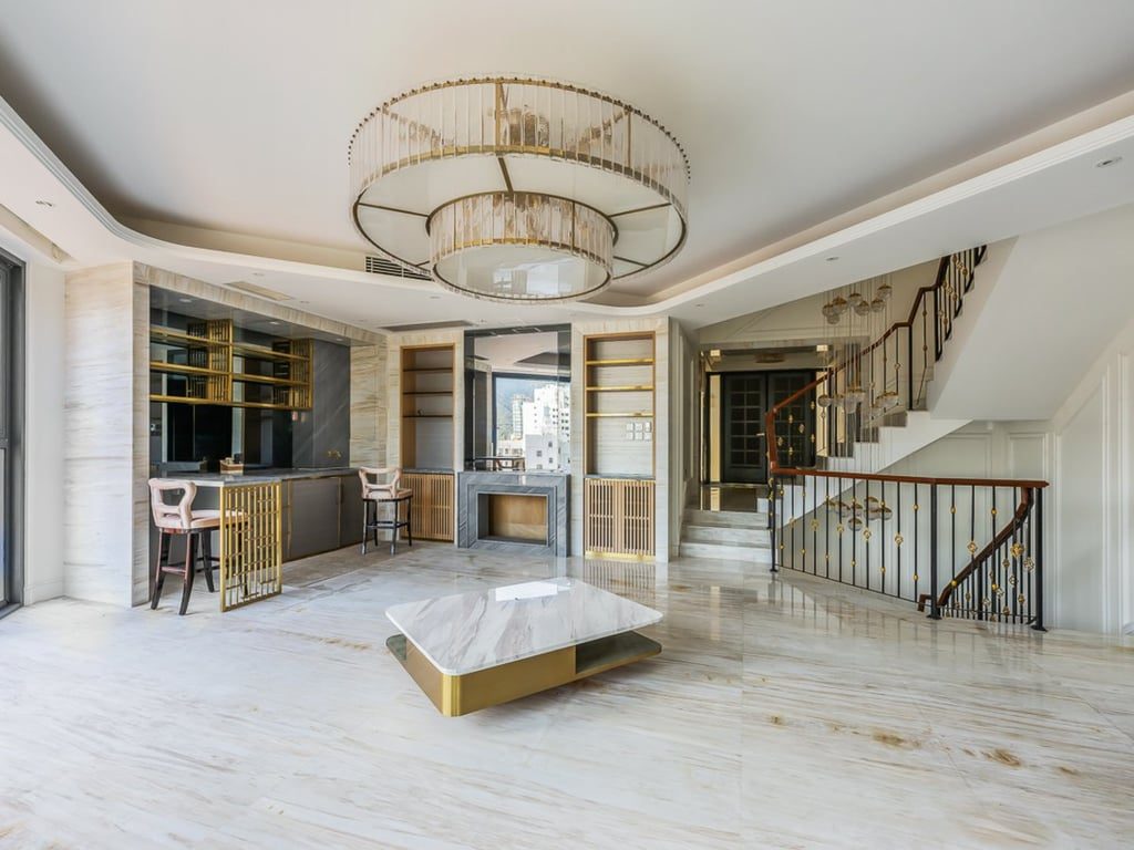 Belleview Place
