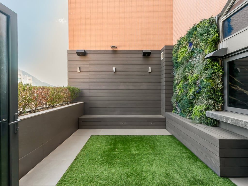 photo 7 — Belleview Place, Repulse Bay