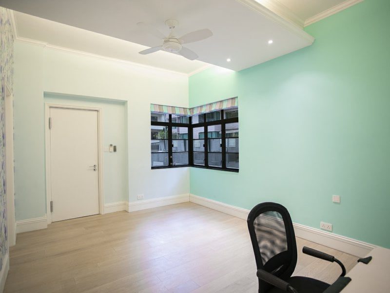 photo 12 — Sing Woo Crescent, Happy Valley