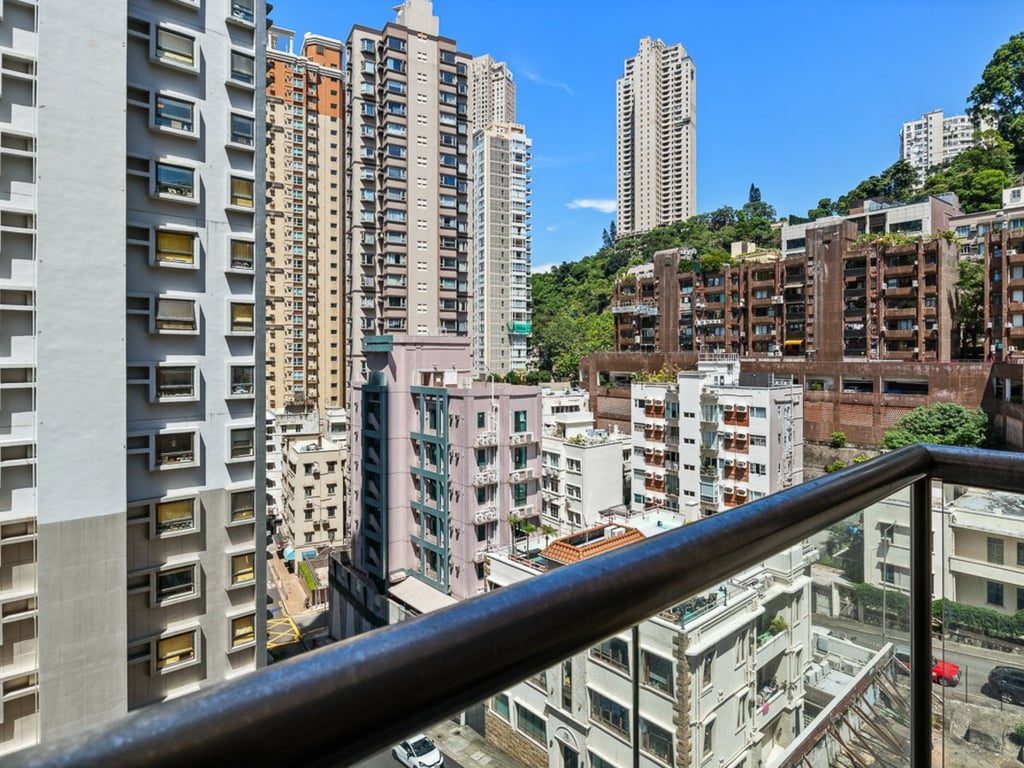 photo 10 — Hawthorn Garden, Happy Valley