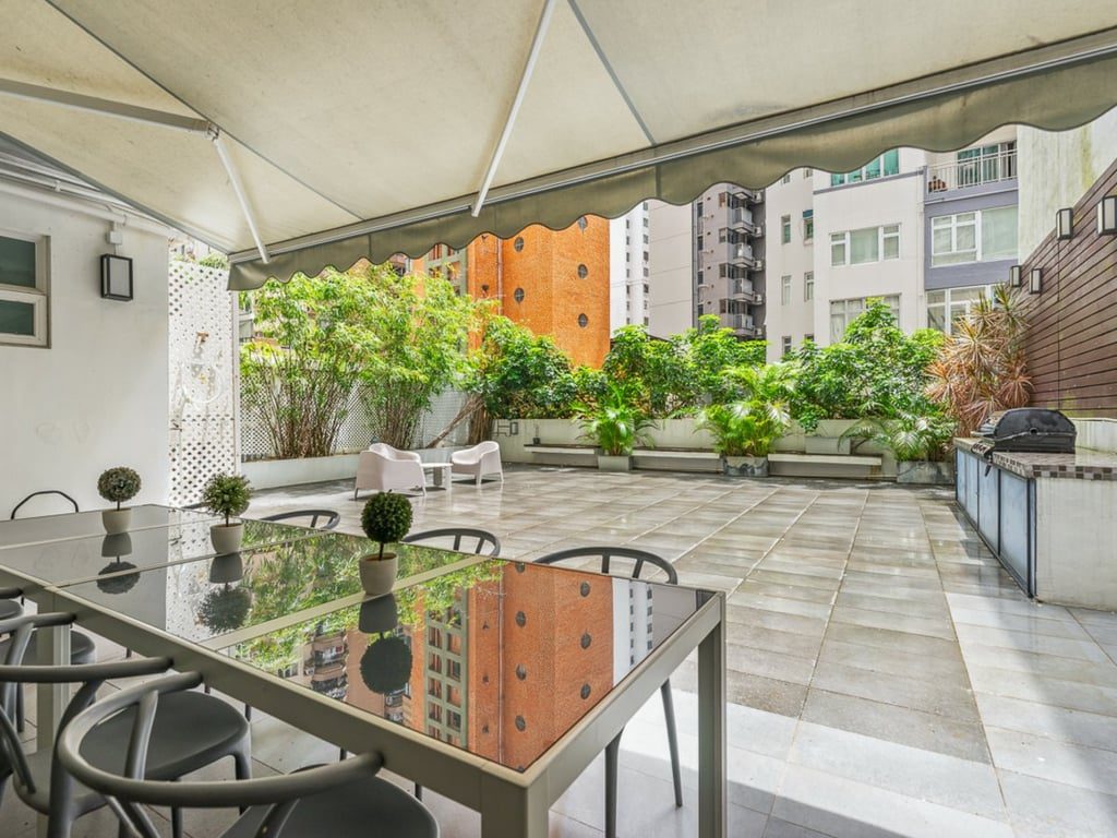 photo 7 — Grand Court, Happy Valley