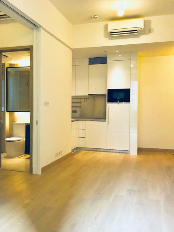 photo 9 — Island Residence, Sai Wan Ho