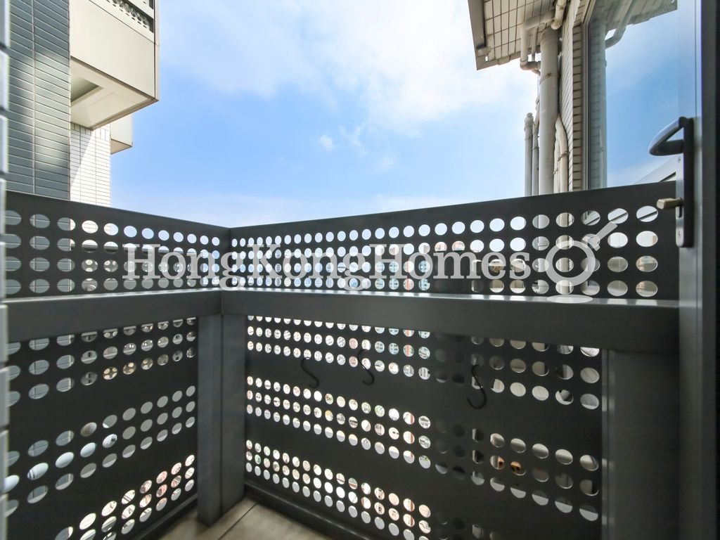 Balcony off Kitchen — 形品，北角