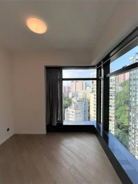 photo 5 — The Pavilia Hill, Tin Hau