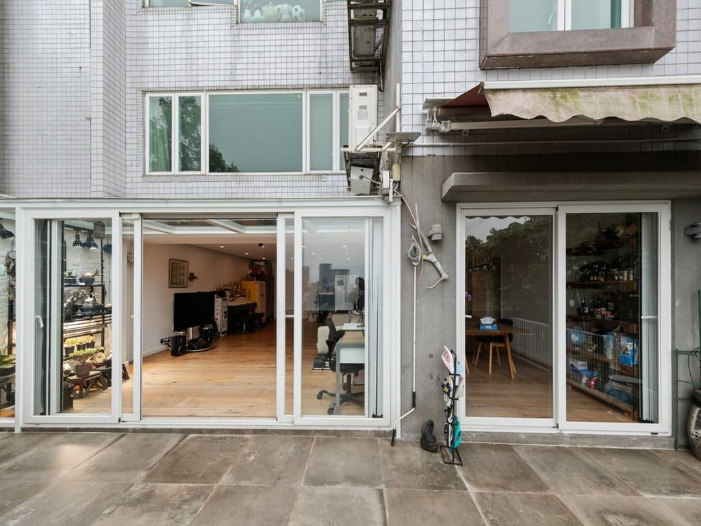 相片 4 — 嘉逸居，東半山