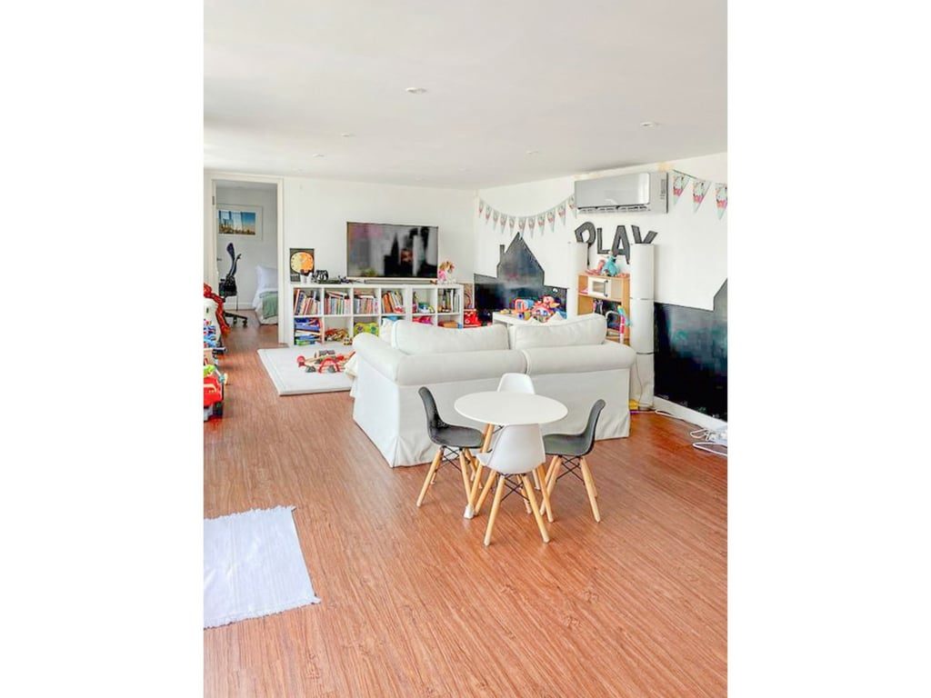 photo 5 — La Vogue Court, Happy Valley